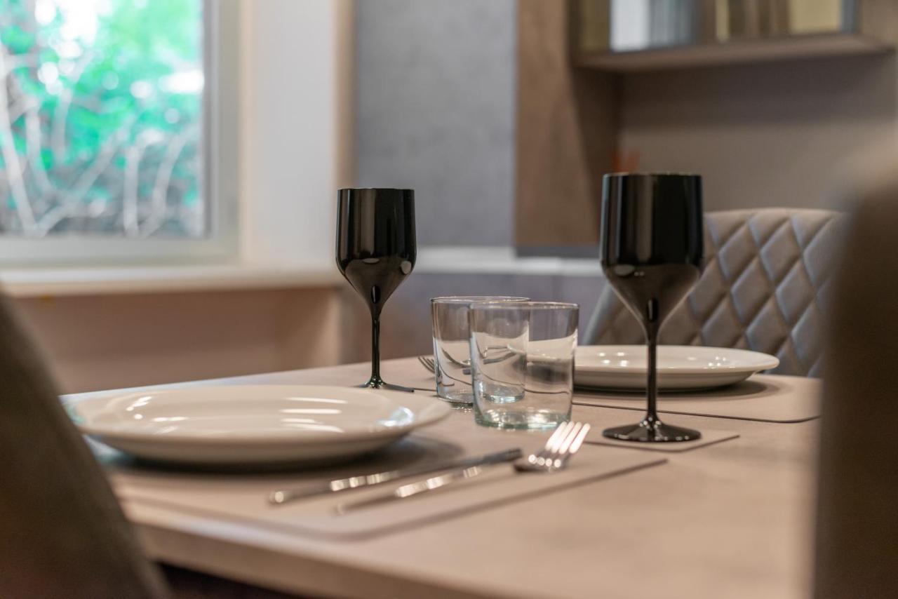 We Home - Broletto Boutique มิลาน ภายนอก รูปภาพ